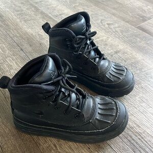 Nike Woodside 2 High ACG